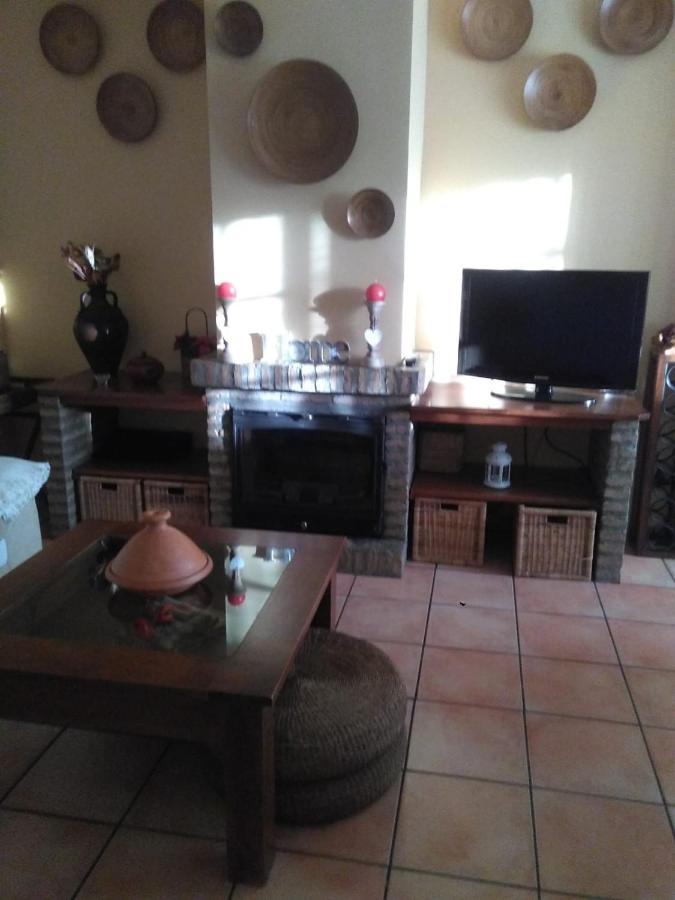 Chalet Con Encanto Villa Palomares del Rio Bagian luar foto