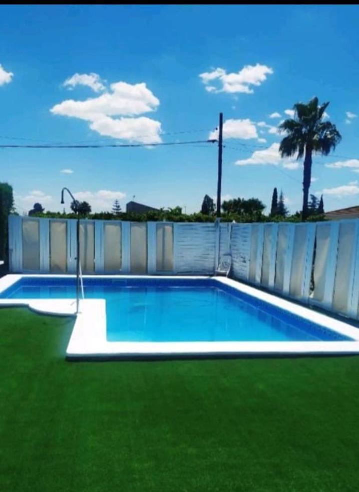 Chalet Con Encanto Villa Palomares del Rio Bagian luar foto